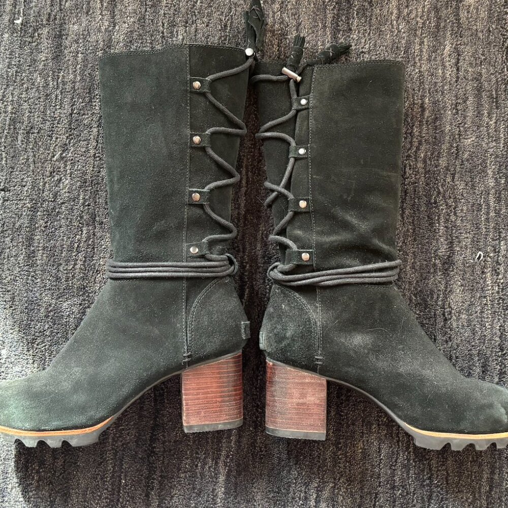 NEVER WORN Sorel Farah Mid Calf Boot / Black / 8 / Suede